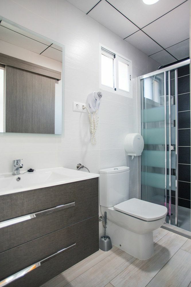 Hostal Pardo Miami Playa Eksteriør bilde